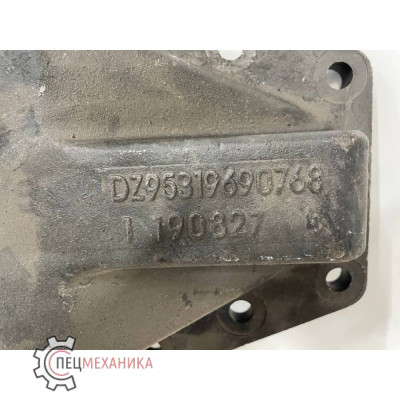 Кронштейн SHACMAN/SHAANXI X3000 рессоры передней, задний правый 2-ой оси, база 8*4